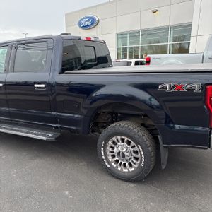 FORD F-350 SUPER DUTY XLT - 6
