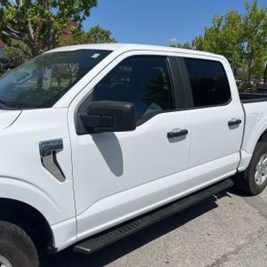 FORD F-150 XLT - 4