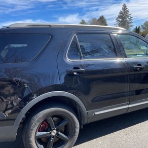 FORD EXPLORER XLT - 9