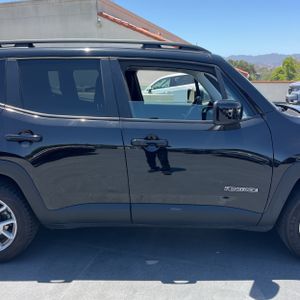 2019 JEEP RENEGADE LATITUDE — миниатюра 11