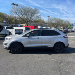 FORD EDGE SEL - 3