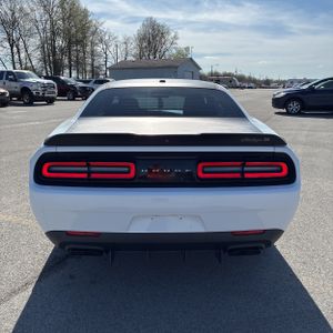 DODGE CHALLENGER R/T - 7