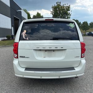 DODGE GRAND CARAVAN - 7