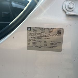 صورة مصغرة 38 لـ 2011 Chevrolet EQUINOX LS