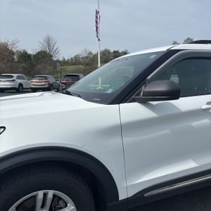 FORD EXPLORER XLT - 2