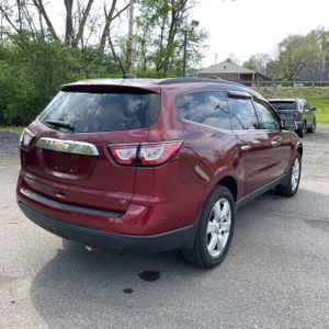 CHEVROLET TRAVERSE LT - 8