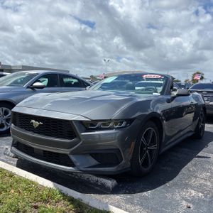 FORD MUSTANG ECOBOOST PREMIUM - 1