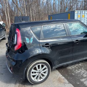 KIA SOUL + - 9