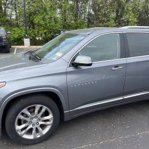 CHEVROLET TRAVERSE HIGH COUNTRY - 2