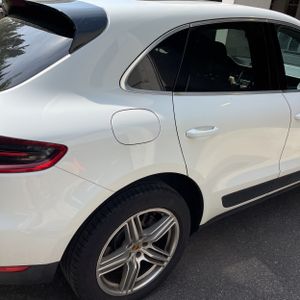 PORSCHE MACAN S - 9
