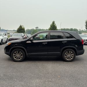 2011 KIA SORENTO EX photo 3
