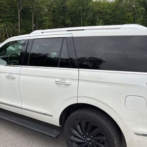 صورة 6 لـ 2021 Lincoln NAVIGATOR RESERVE