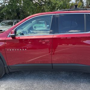 CHEVROLET TRAVERSE LT LEATHER - 4