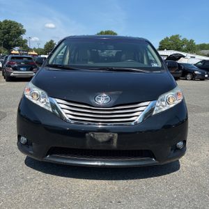 2015 Toyota SIENNA XLE 8-PASSENGER 缩略图 14