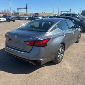 NISSAN ALTIMA 2.5 SV - 8