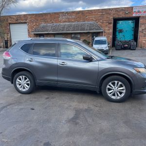 Nissan Rogue SV - 10