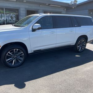 CADILLAC ESCALADE ESV SPORT - 3
