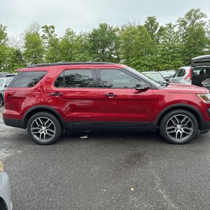 FORD EXPLORER SPORT - 10