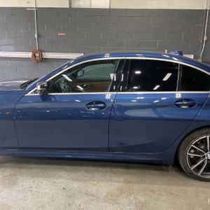 BMW 330I XDRIVE - 4