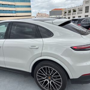 PORSCHE CAYENNE COUPE - 6