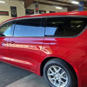 CHRYSLER PACIFICA SELECT - 6