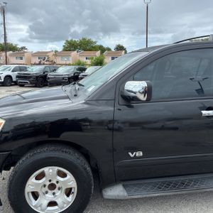 Nissan Armada SE - 2