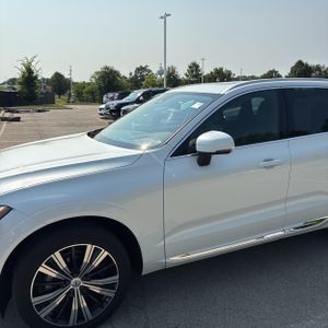 2023 Volvo XC60 B5 PLUS BRIGHT THEME 照片 2