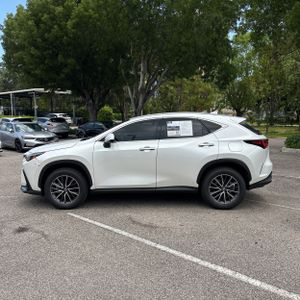 2024 Lexus NX 350 PREMIUM — фото 3
