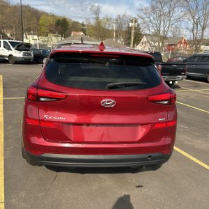 HYUNDAI TUCSON SE - 7