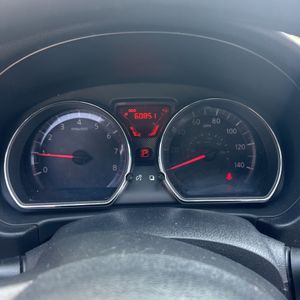 2014 Nissan VERSA SV photo 38