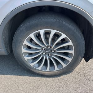 2023 Lincoln AVIATOR STANDARD — миниатюра 20