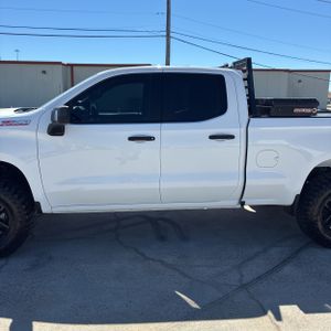 CHEVROLET SILVERADO 1500 CUSTOM TRAIL BOSS - 4