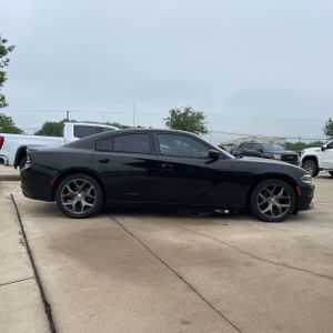 DODGE CHARGER SXT - 10