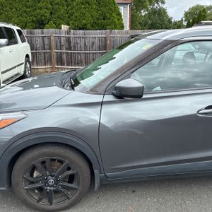 صورة 2 لـ 2021 Nissan KICKS SV