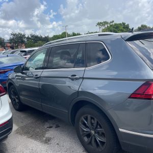 صورة 3 لـ 2024 Volkswagen TIGUAN SE