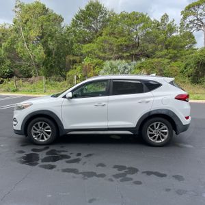 HYUNDAI TUCSON SEL - 3
