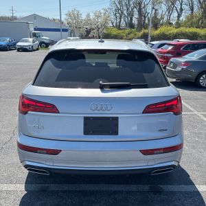 AUDI Q5 QUATTRO S LINE PREM PLUS 45 TFSI - 7