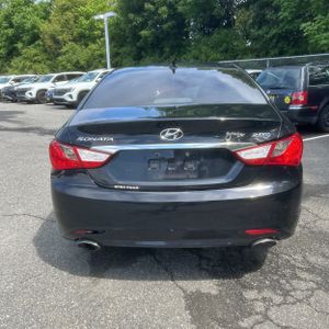 صورة 7 لـ 2012 Hyundai SONATA SE 2.0T