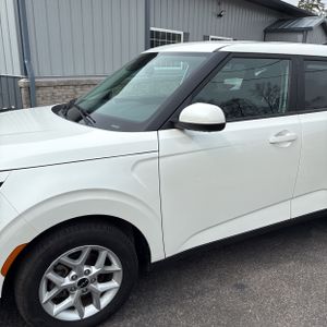 KIA SOUL LX - 2