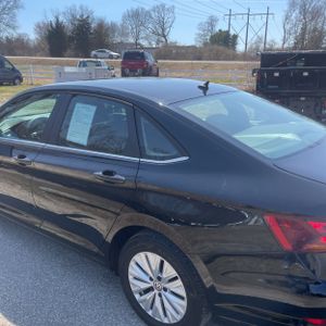 VOLKSWAGEN JETTA S - 6