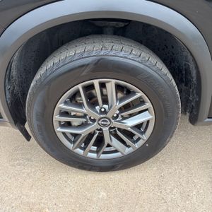 صورة مصغرة 17 لـ 2024 Nissan ROGUE S