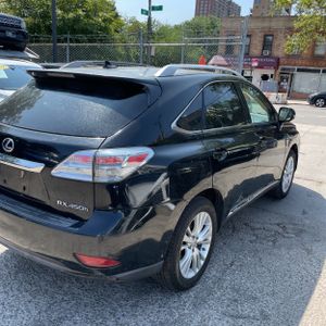 صورة 7 لـ 2011 Lexus RX 450H BASE