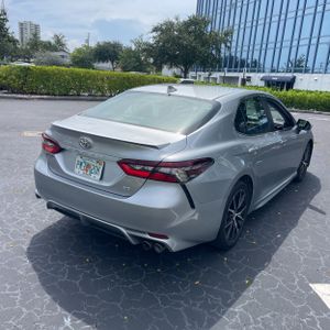 صورة 8 لـ 2024 Toyota CAMRY SE