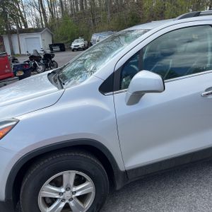 CHEVROLET TRAX LT - 2