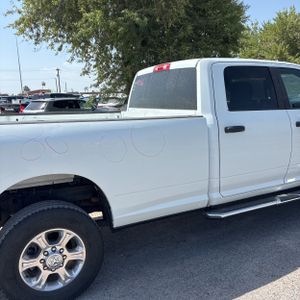 2024 RAM 2500 BIG HORN 照片 9