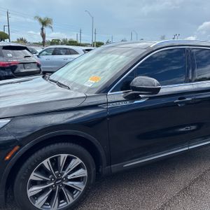 LINCOLN CORSAIR RESERVE - 2