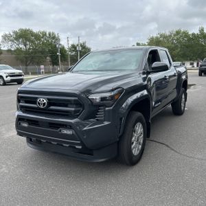 TOYOTA TACOMA SR5 - 1