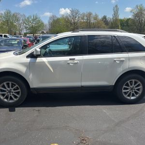 FORD EDGE SEL - 4