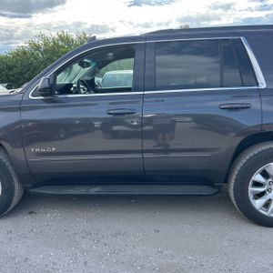 CHEVROLET TAHOE LS - 4