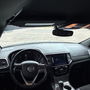 صورة 35 لـ 2020 JEEP GRAND CHEROKEE ALTITUDE